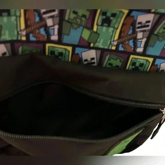 Minecraft MOJANG Creeper Mini-backpack in EUC. Great for back to school. - Picture 4 of 11